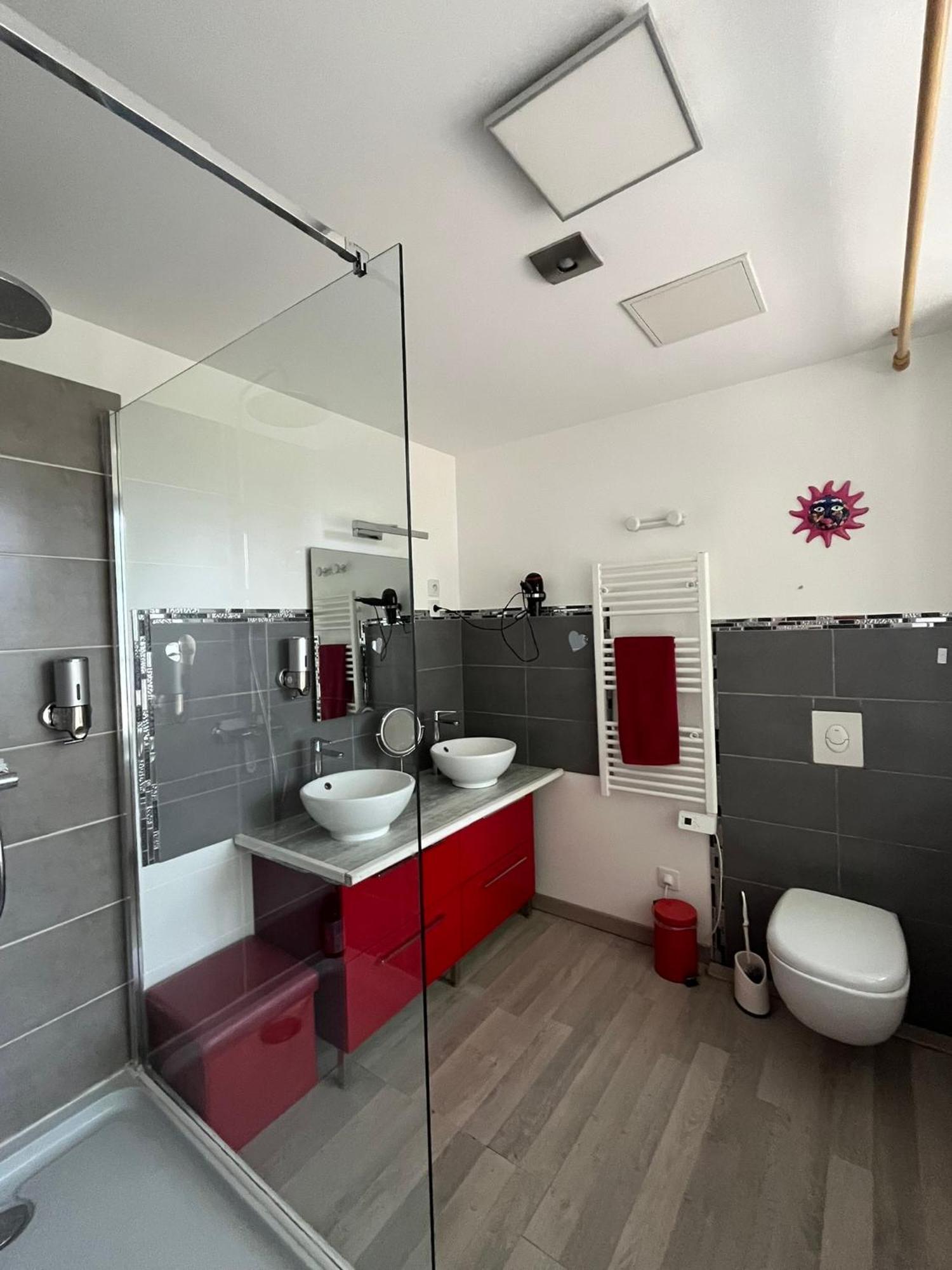Couleurs De La Vie - Chambres D'Hotes Et Gite Cormatin Habitación foto